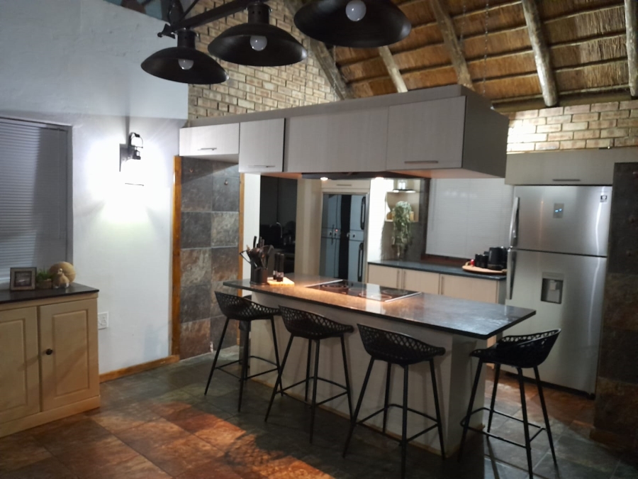 4 Bedroom Property for Sale in Oranjeville Free State